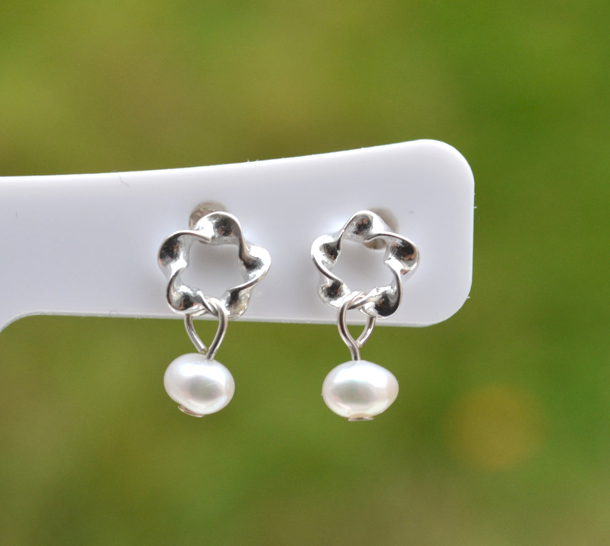Sterling Silver 925 Open Twist Circle with Genuine Fresh Water 3mm White Pearl Stud Earrings