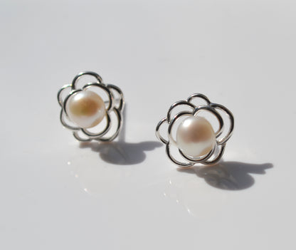 Sterling Silver 925 Genuine Fresh Water 5mm White Pearl Open Cut Out Flower Stud Earrings