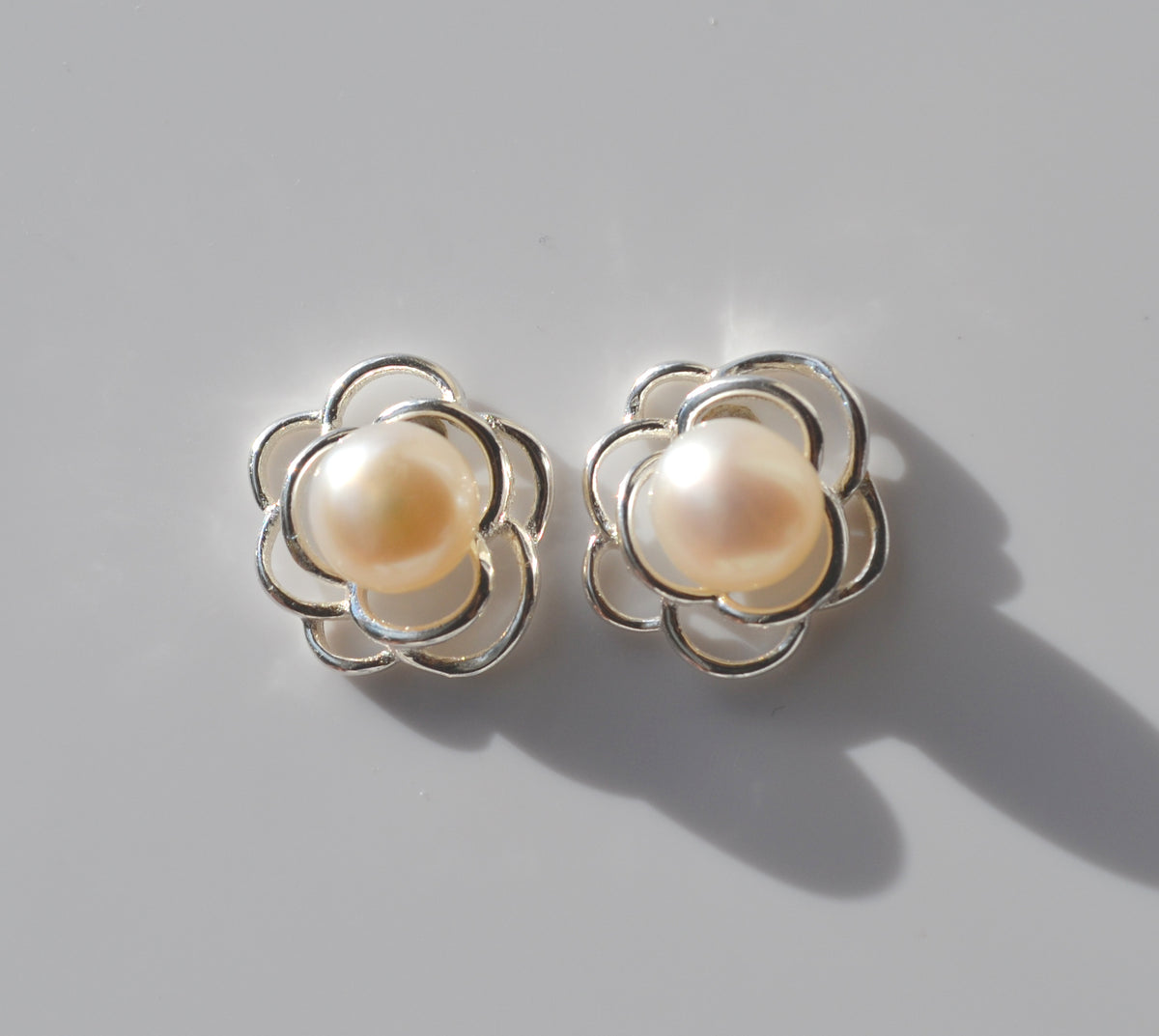 Sterling Silver 925 Genuine Fresh Water 5mm White Pearl Open Cut Out Flower Stud Earrings