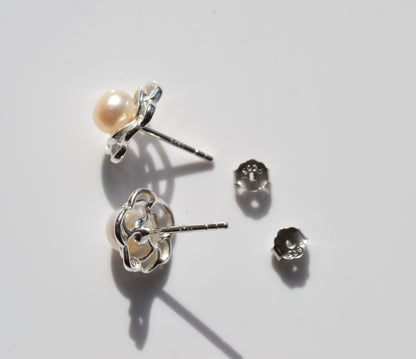 Sterling Silver 925 Genuine Fresh Water 5mm White Pearl Open Cut Out Flower Stud Earrings