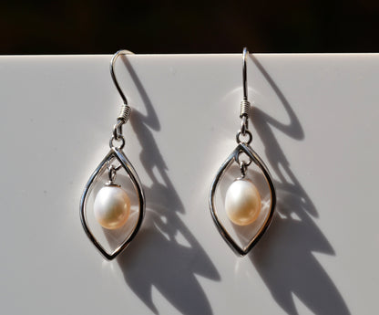 Sterling Silver 925 Genuine Freshwater White 7x6mm Oval Pearl Twist Hookwire Earrings